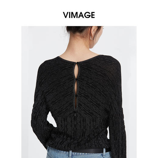 VIMAGE纬漫纪慵懒感时尚垂坠小众设计针织衫上衣春季新款V2301918 商品图4