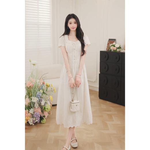 鹿向南「海岛漫步」优雅气质法收腰式连衣裙女夏季新款掐腰长裙子QJD00382 商品图0