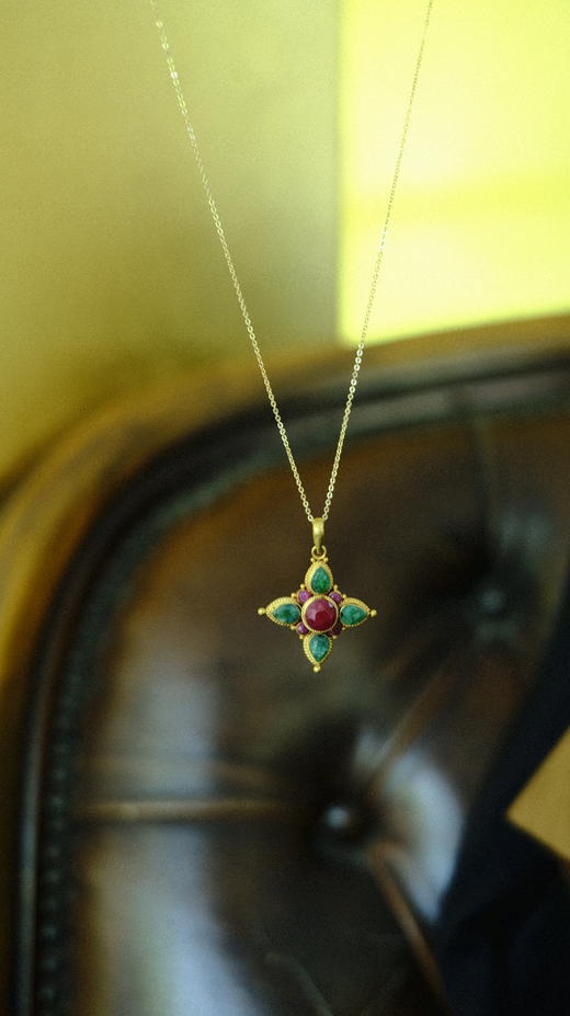 尼泊尔鎏金红宝绿宝吊坠—绿色 商品图0