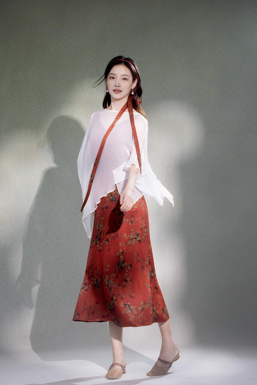 逸红颜明月优选#夏日桑蚕丝防晒斗篷「云纱」禅意仙气，轻若无物的呼吸感，属于你的东方飘逸 商品图8