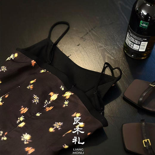 【预售7天】良木礼吊带连衣裙（2255） 商品图1