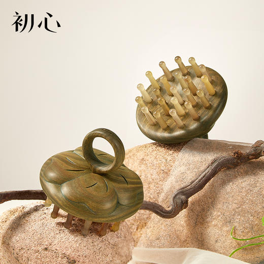 初心| 幸运草绿檀羊角指环梳 商品图0