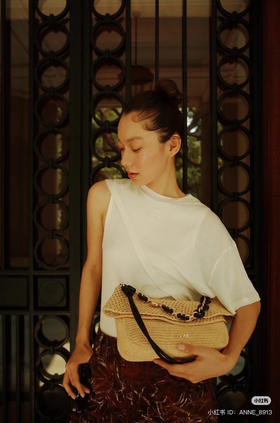 512-7 独家圆正 lew弹力贴身拼接式 不对称设计短袖Tee 我穿L