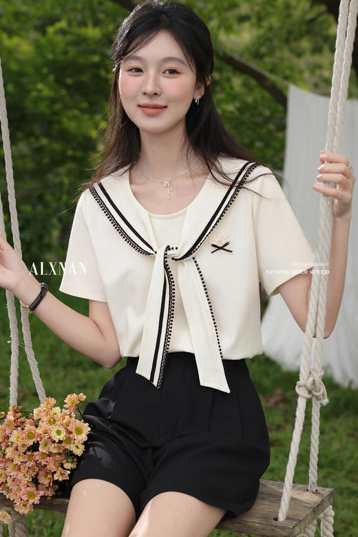 鹿向南「海岛假期」杏色条纹约会海军领短袖上衣女夏新学院风T恤 商品图5