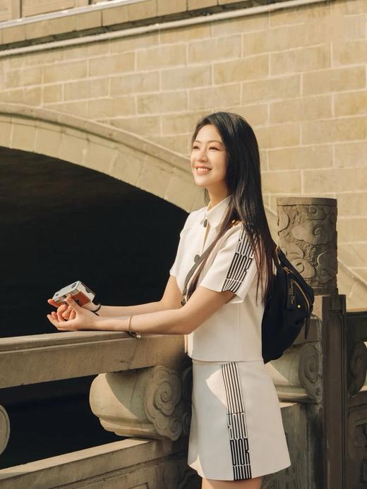 DIOR迪奥25早春侧边条纹短裙（TM） 商品图4