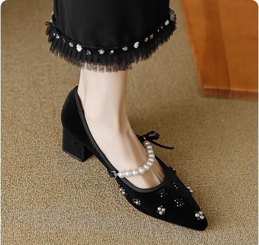 小香名媛真丝金丝绒珍珠尖头方跟鞋凉鞋 商品图10