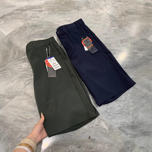 出口韩国整单户外！2025夏季男士轻盈速干弹力透气运动休闲五分短裤！ 商品图1