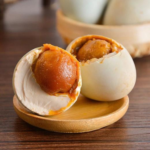 烤海鸭蛋️北部湾烤海鸭蛋传统古法密封腌制30天鲜香酥沙起沙流油超下饭基地直邮配料表干净 商品图2