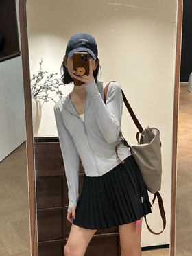 穿短裙怕走光的姐妹们