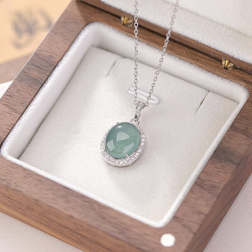 【领略春风】S925纯银蓝水翡翠蛋面镶边锆石超闪吊坠【CW-DZ06592】 商品图2