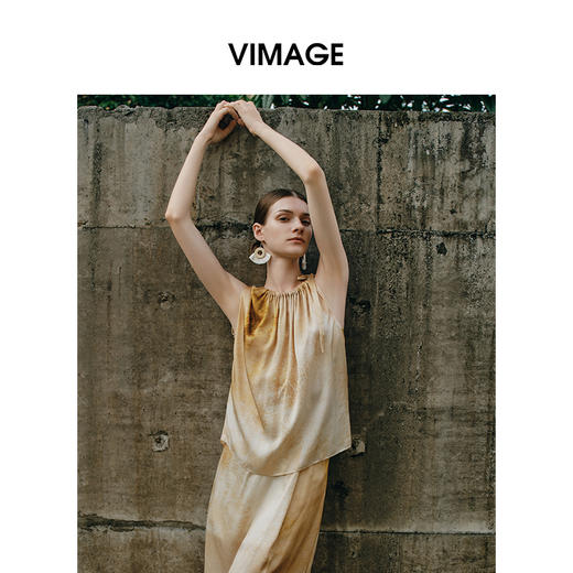 VIMAGE纬漫纪设计感晕染印花显瘦无袖T恤上衣2025夏季新款V2313917 商品图0