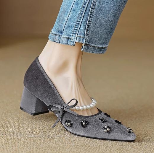 小香名媛真丝金丝绒珍珠尖头方跟鞋凉鞋 商品图7