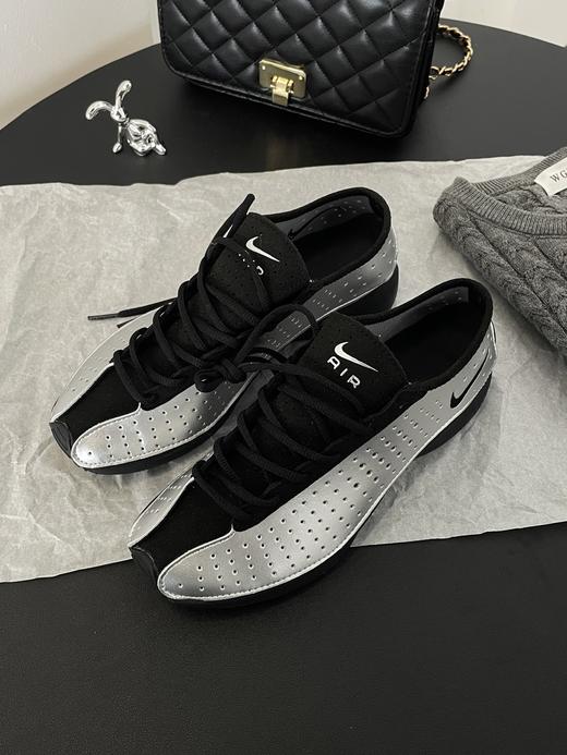 点此购买 耐克Air Superfly女士薄底运动鞋 98 318244 商品图2