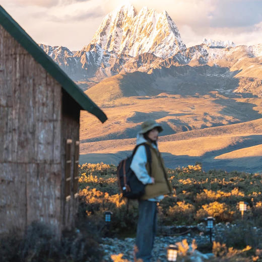 川西4天2-8人小团 非遗唐卡绘画+藏装旅拍 打卡四姑娘山/墨石公园/八郎生都/色达/海螺沟/雅拉雪山景区 商品图3