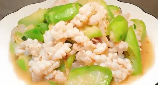 丝瓜炒鲜鱿 商品图0