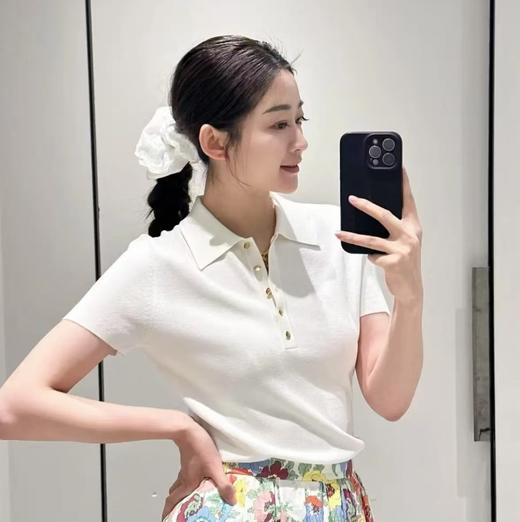 【à perles】纯真丝多巴胺 翻领修身轻薄POLO上衣 商品图10