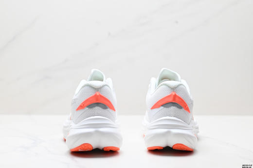 彪马PUMA Deviate NITRO 3缓震透气休闲运动跑步鞋309707-03女鞋 商品图5