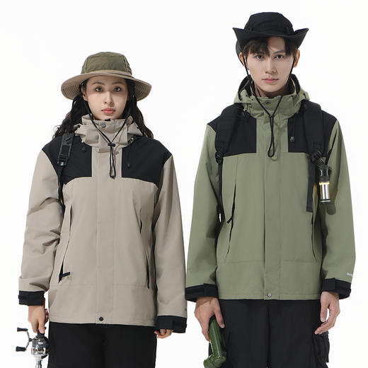 反季热卖款！！SWISS MILITARY   瑞士军工薄款男女款 情侣冲锋衣 2366 商品图0