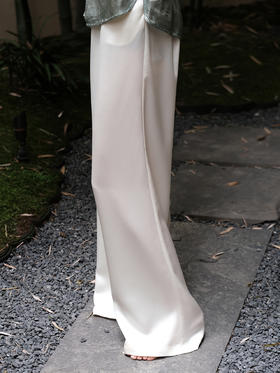 盛唐婧| 极简缎光松紧腰阔腿裤-白色