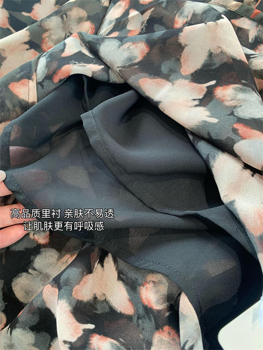 法式优雅蝴蝶印花V领乔其纱雪纺裙长款收腰显瘦连衣裙 商品图11