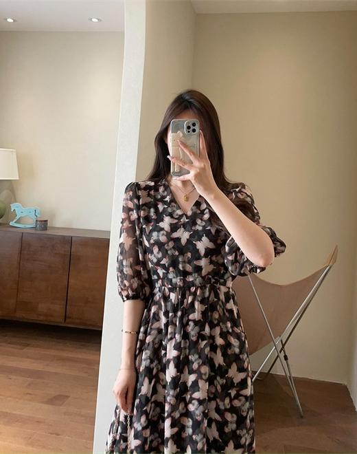 法式优雅蝴蝶印花V领乔其纱雪纺裙长款收腰显瘦连衣裙 商品图8