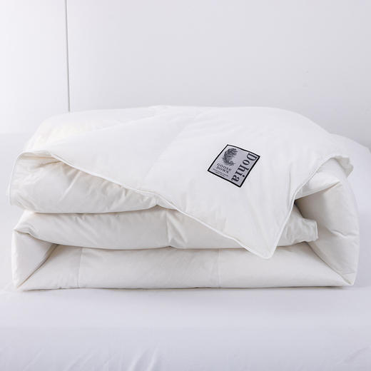 多喜爱 甄芯95白鹅绒被-白羽轻絮 【波兰进口白鹅绒】【95%绒子含量】【1000+清洁度】【立体分舱设计】【高档皮包】四重锁绒工艺 A类品质标准 大绒朵 商品图3