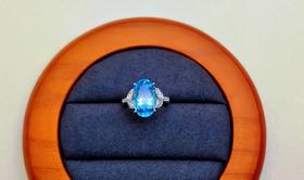 海蓝宝宝石戒指