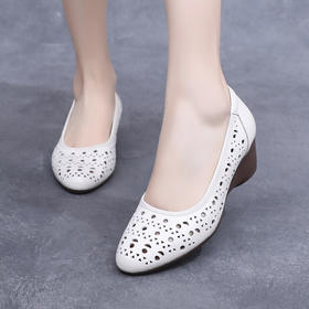 雀说新款真皮凉鞋女士坡跟洞洞防滑镂空单鞋软底复古皮鞋AL5062