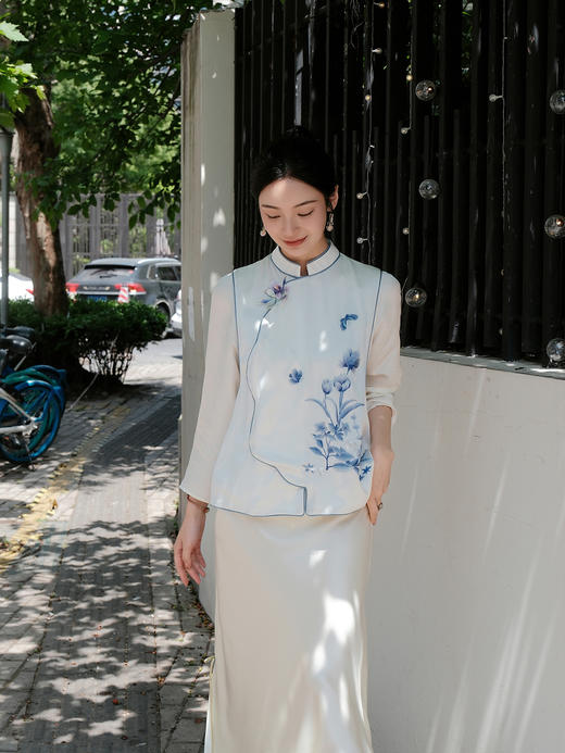 盛唐牡丹|绒花款真丝手绣花瓣领马甲 商品图5