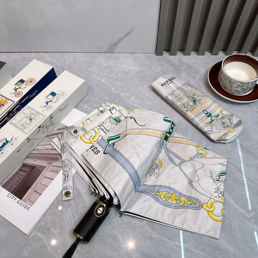 夏季特惠💰220 爱马仕三折防晒睛雨伞 夏季新款 全自动折叠晴雨伞 商品图3