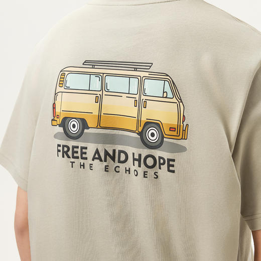 gxg.jeans男装 浅卡其休闲后背趣味印花潮流宽松短袖T恤 25夏热卖 商品图4