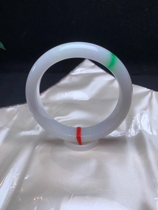 612927，58.8辣绿正圈手镯，清新白底，飘一抹辣阳绿，干净清爽 商品图1