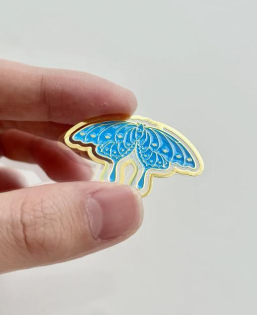 【现货 精装大开本】华钗流光：赠铜书签+冰箱贴+帆布包 |   中国传统首饰 三面刷边 商品图13