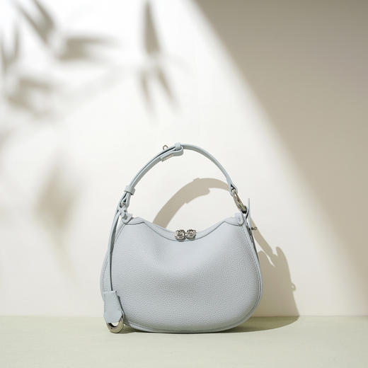 【预售3天】2025新款简约单肩包高级感小众设计斜挎包女FD9978 商品图0