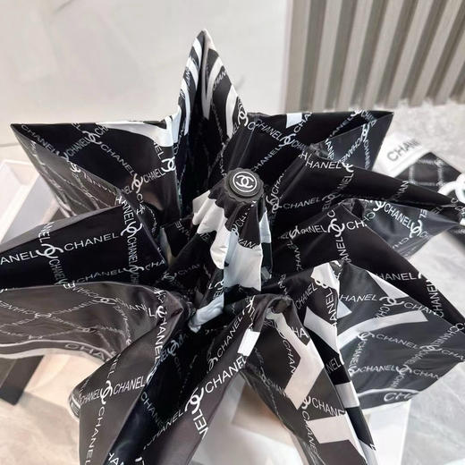 夏季特惠💰230 香奈儿 夏季新款 全自动折叠晴雨伞 商品图4