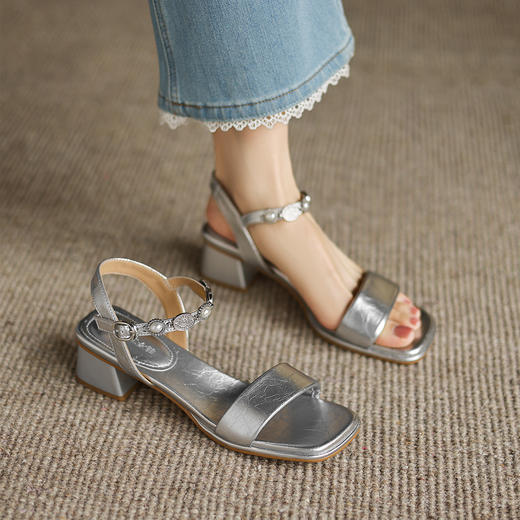 阿么手工女鞋珍珠公主风气质一字带凉鞋软底不累脚夏季外穿4.5CM 商品图2