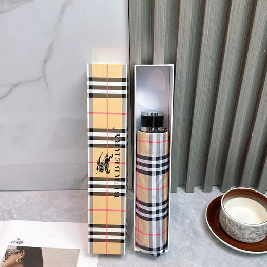 夏季特惠💰220 巴宝莉 夏季新款 手动折叠晴雨伞 商品图1