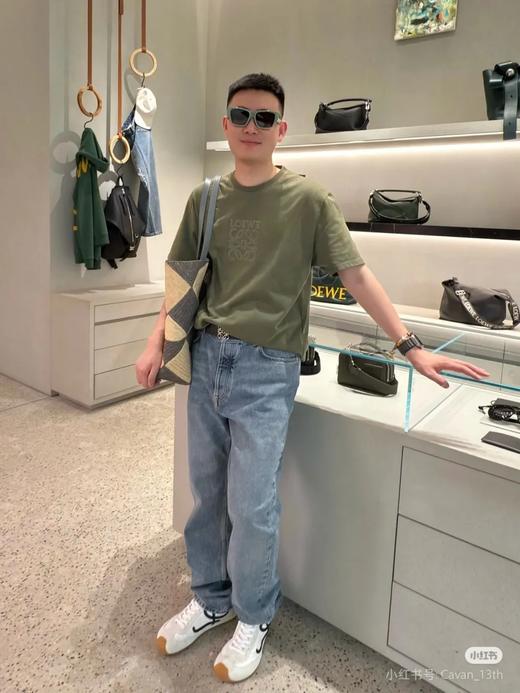 重工水洗版本~Lo*we 罗&威蝴蝶镂空切割刺绣短袖情侣款T恤！男女款刺绣成衣2次水洗over size宽松圆领短袖 商品图2