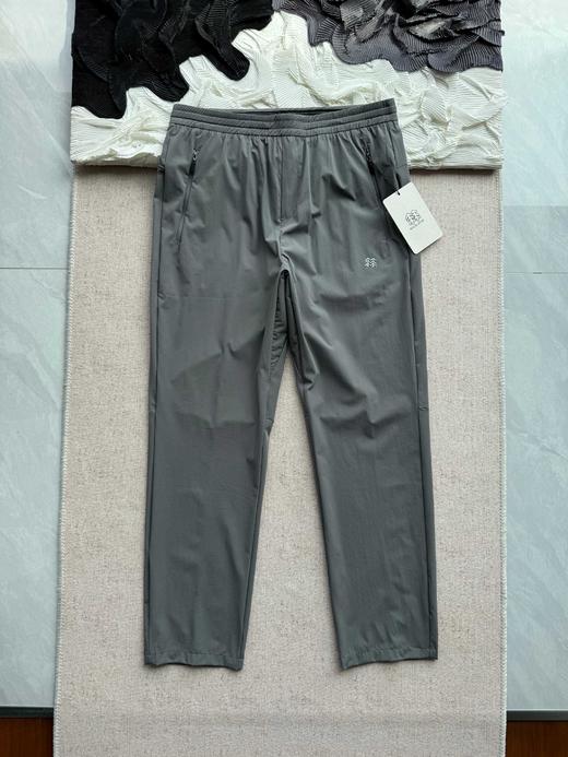 点此购买 可隆春夏季男士防晒凉感休闲速干长裤 LL 318393 商品图3