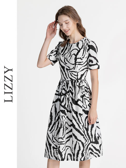 LIZZY夏季简约清爽印花圆领通勤短袖连衣裙6559 商品图1