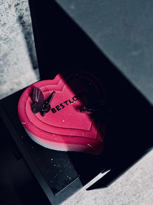 阶梯爱心慕斯（带礼盒包装） 商品图1