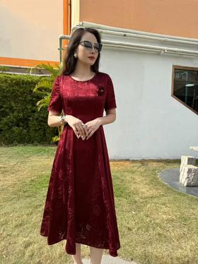 SZ2S79_霁虹色_连衣裙_夏季_圆领短袖收腰A字提花缎面_高级女装_BERNIEELEN 伯妮斯茵