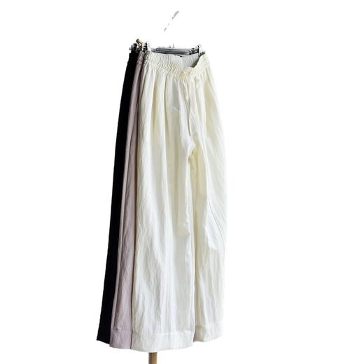 【大品牌质感】【冰感瘦瘦裤】2025夏季升级版锦纶山本裤 轻薄肌理感直筒阔腿休闲裤 商品图4