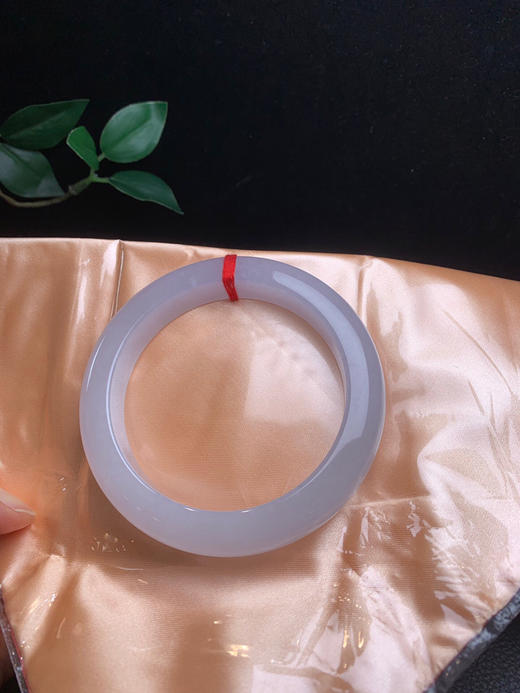 612929，62.5冰底淡春手镯，淡紫罗兰底大圈，整条都润润的，干净清爽 商品图3