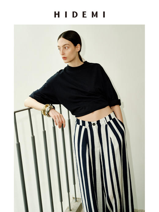 HIDEMI 度假系列甄选超柔婴儿棉极简都会感长袖圆领T恤 白色/海军蓝 商品图5