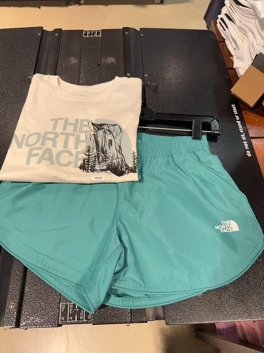 北面女士T恤➕短裤套装💥💥💰499/套‼️ 商品图0