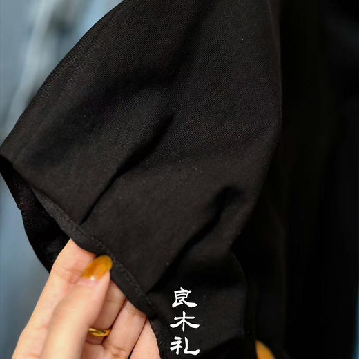 【预售7天】良木礼收腰上衣 商品图1