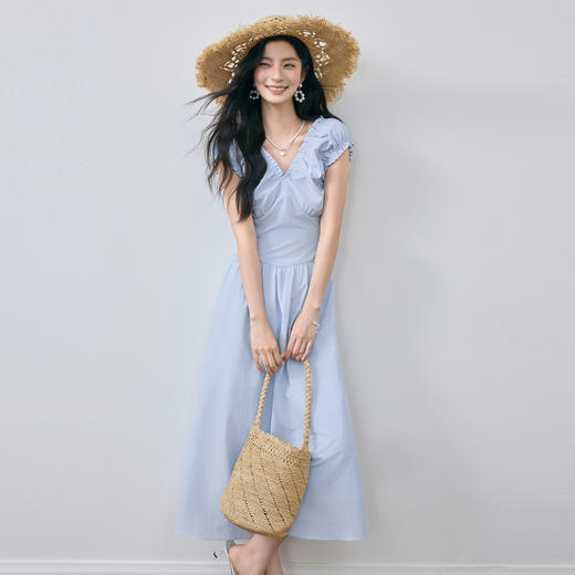 【严选】诗凡黎法式V领连衣裙2025夏新款弹力袖掐腰飞飞袖设计感茶歇裙7G5390521 商品图0