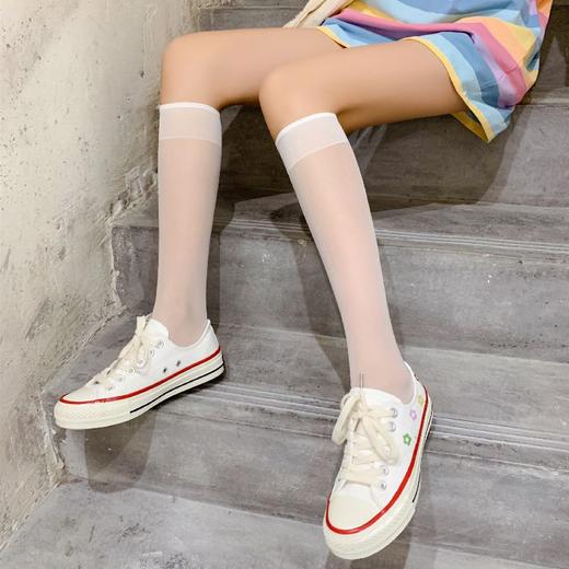 【福利❗️9.9抢3双🔥天鹅绒丝袜】超薄亲肤，潮搭又减龄，中筒丝袜女黑肉色中长款白色小腿丝袜半筒夏季超薄款中筒袜子隐形袜 商品图4