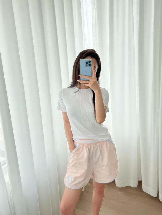 原单正品 Coach速干梭织短裤，专柜流出
速干短裤 买到赚到！

颜色：海军蓝（偏黑）/粉色
尺码：S/M/L

原价1000➕ 商品图5